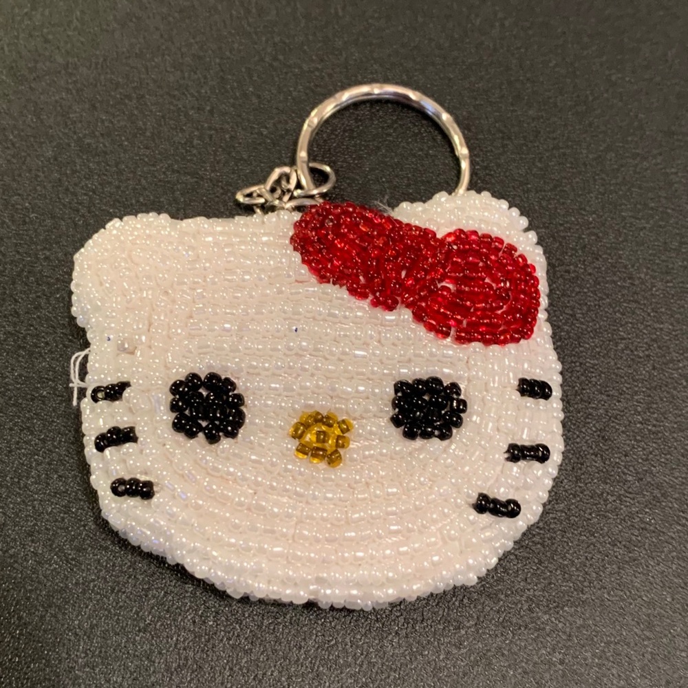 Beaded Hello Kitty Keychain - Picture 4 of 5
